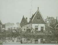 Het Sluisje Te Edam (The Little Sluice, Edam) -  NIEUWENKAMP